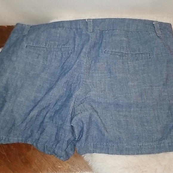 Size 12 shorts bundle (women) - Picture 4 of 7